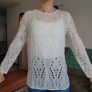 Chicos Ivory Eyelet Tunic size 1 or Large